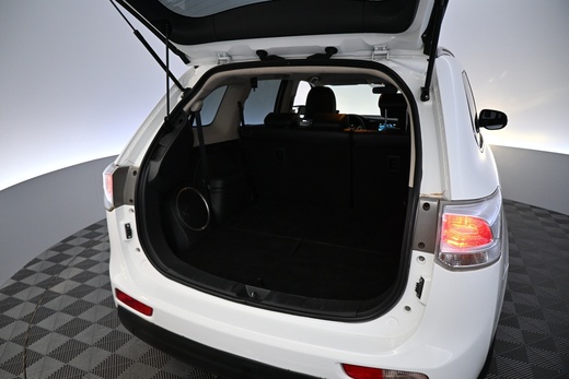 Mitsubishi Outlander vaihtoauto