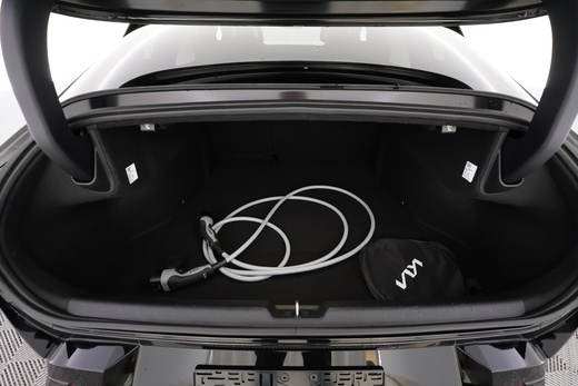 Kia EV4 vaihtoauto