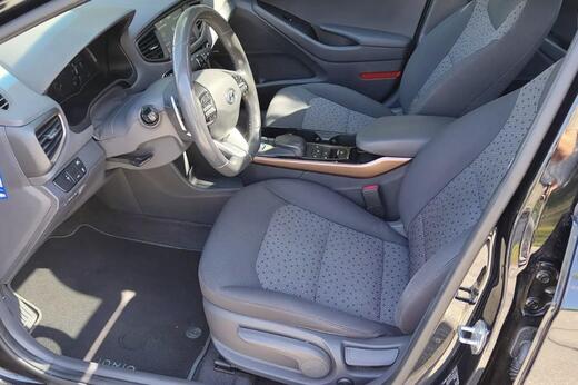 Hyundai IONIQ electric vaihtoauto