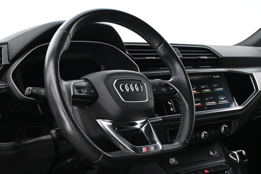 Audi Q3 vaihtoauto