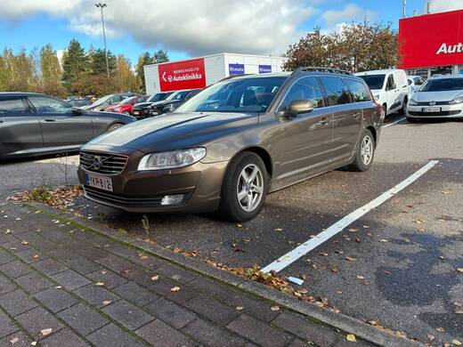 Volvo V70 vaihtoauto