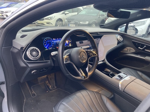 Mercedes-Benz EQS vaihtoauto