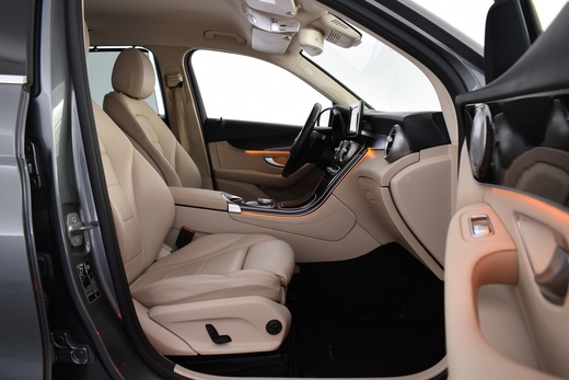 Mercedes-Benz GLC vaihtoauto