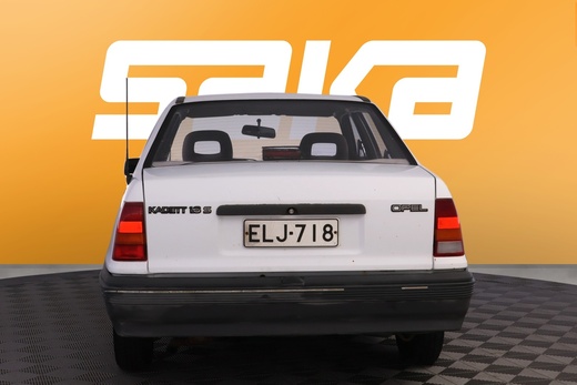 Opel Kadett vaihtoauto