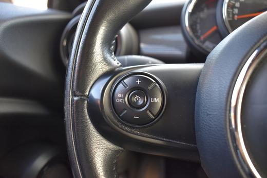 Mini Cooper vaihtoauto