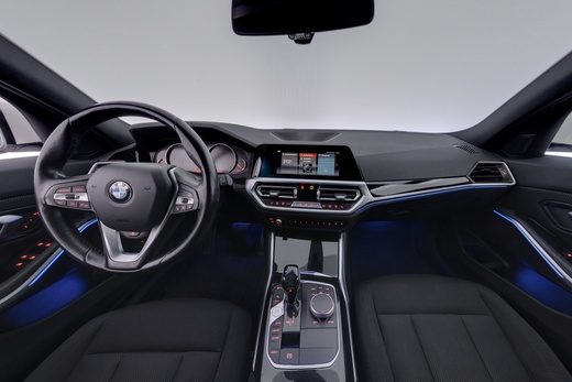 BMW 320 vaihtoauto