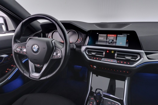 BMW 320 vaihtoauto