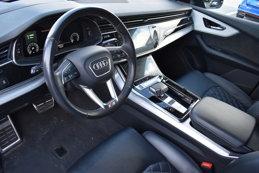 Audi Q8 vaihtoauto
