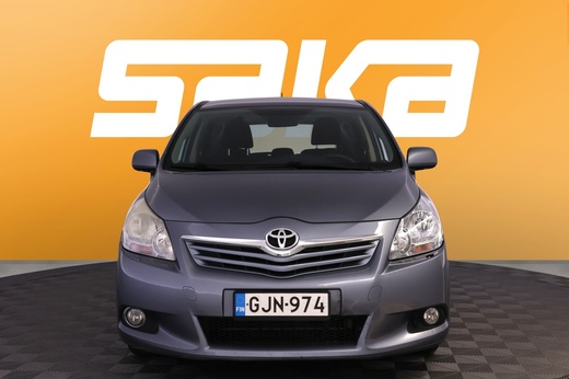 Toyota Verso vaihtoauto