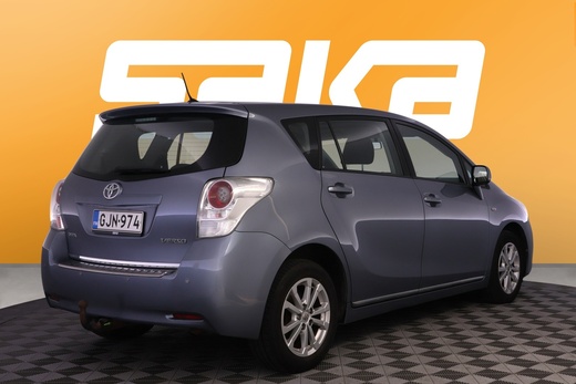 Toyota Verso vaihtoauto
