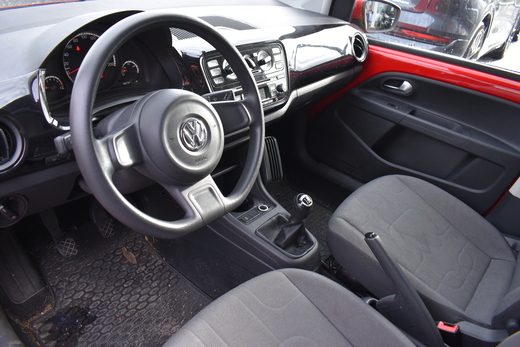 Volkswagen up! vaihtoauto
