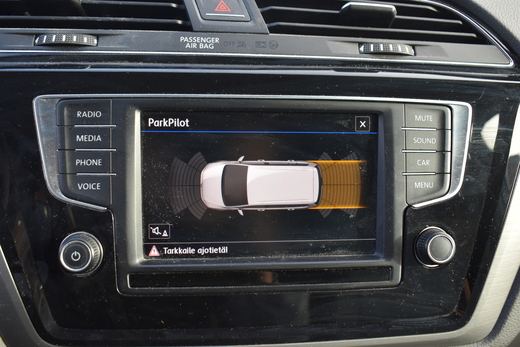 Volkswagen Touran vaihtoauto