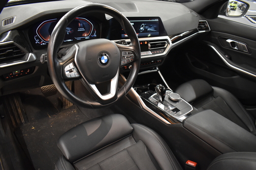 BMW 318 vaihtoauto