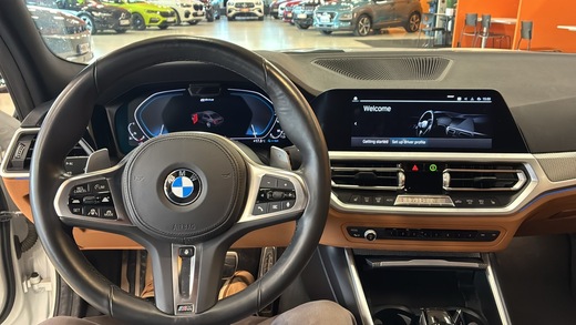 BMW 330 vaihtoauto