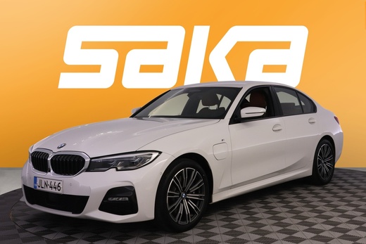 BMW 330 vaihtoauto