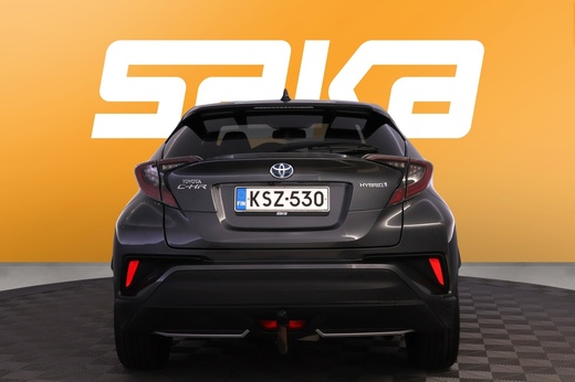 Toyota C-HR vaihtoauto