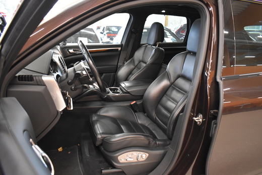 Porsche Cayenne vaihtoauto