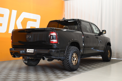 Dodge Ram 1500 vaihtoauto