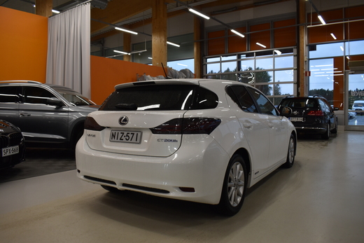 Lexus CT vaihtoauto