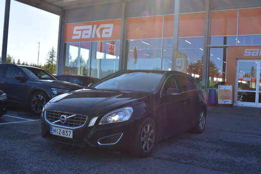 Volvo V60 vaihtoauto