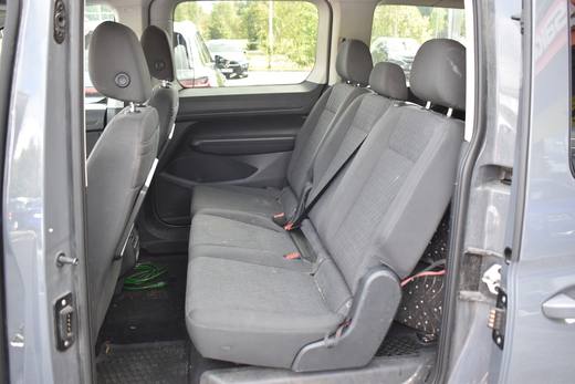 Volkswagen Caddy Maxi vaihtoauto