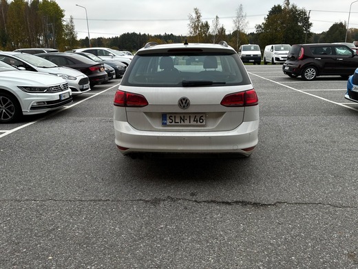 Volkswagen Golf vaihtoauto