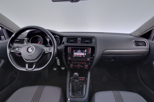 Volkswagen Jetta vaihtoauto