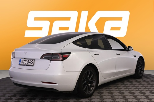 Tesla Model 3 vaihtoauto