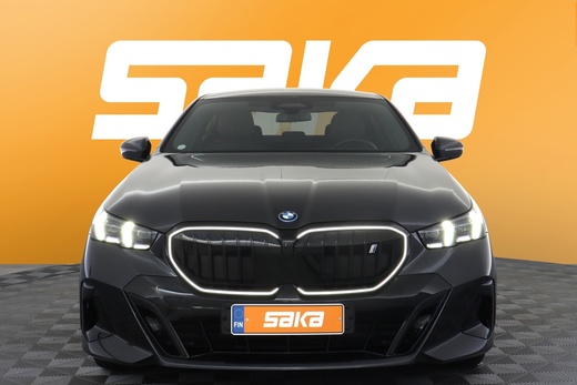 BMW i5 vaihtoauto