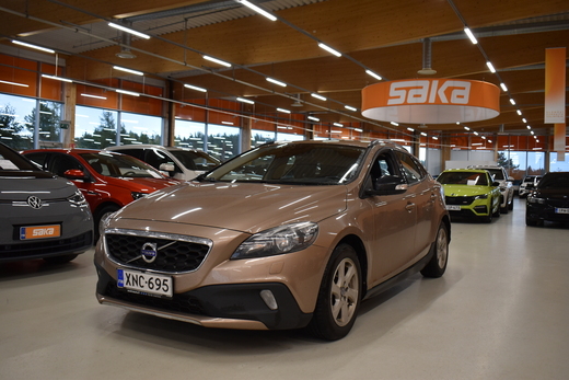Volvo V40 Cross Country vaihtoauto