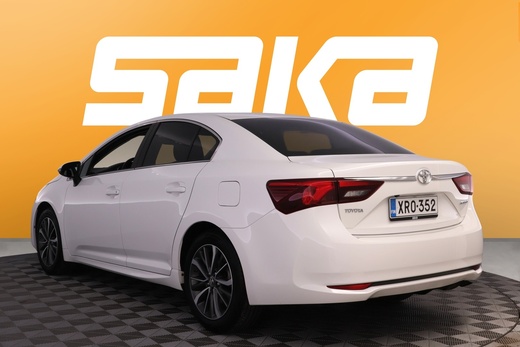 Toyota Avensis vaihtoauto