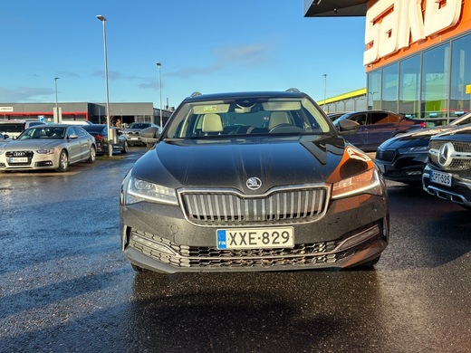 Skoda Superb vaihtoauto