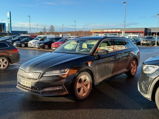 Skoda Superb vaihtoauto