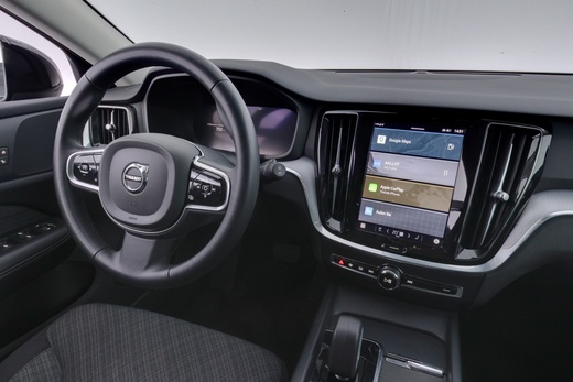 Volvo V60 Cross Country vaihtoauto