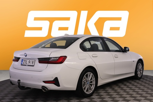 BMW 320 vaihtoauto