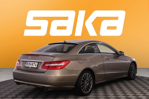Mercedes-Benz E vaihtoauto