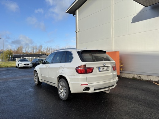 BMW X5 vaihtoauto