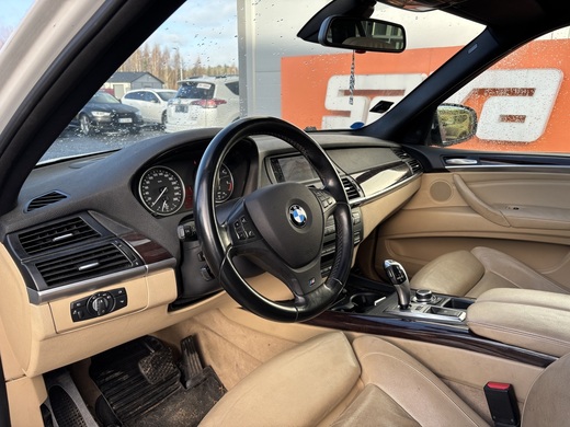 BMW X5 vaihtoauto