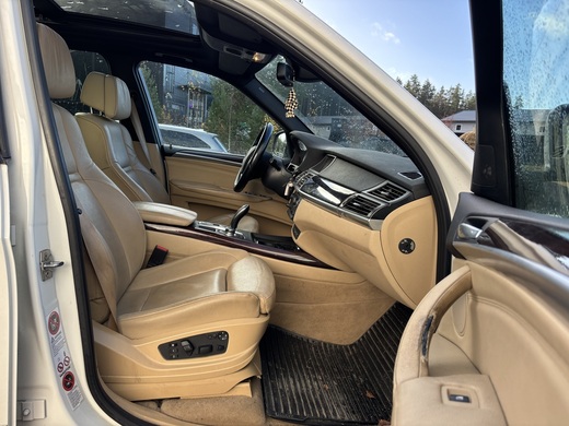 BMW X5 vaihtoauto