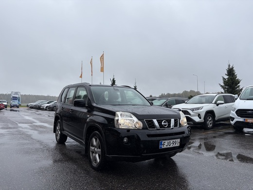 Nissan X-Trail vaihtoauto