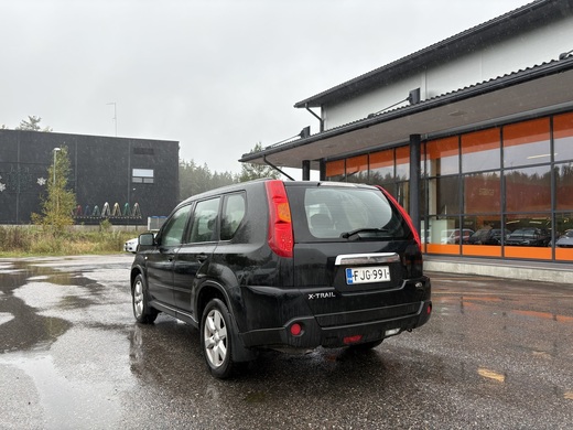 Nissan X-Trail vaihtoauto