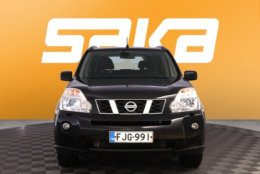 Nissan X-Trail vaihtoauto
