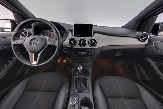 Mercedes-Benz B vaihtoauto