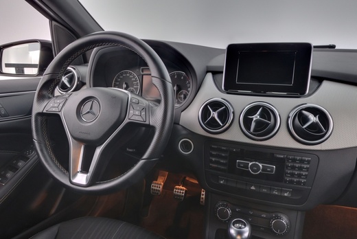 Mercedes-Benz B vaihtoauto