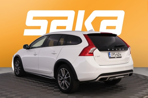 Volvo V60 Cross Country vaihtoauto