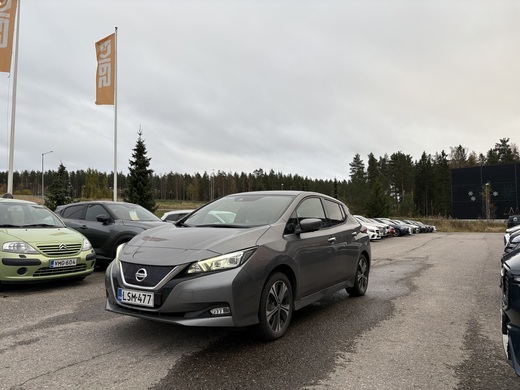 Nissan Leaf vaihtoauto