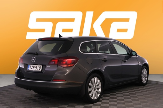 Opel Astra vaihtoauto