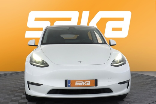 Tesla Model Y vaihtoauto