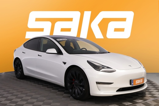 Tesla Model 3 vaihtoauto