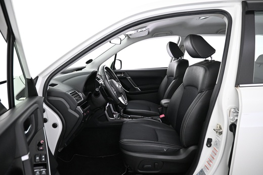 Subaru Forester vaihtoauto